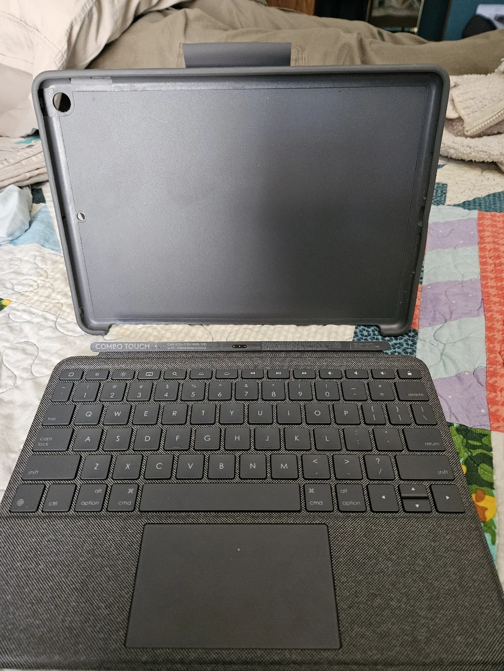 Logitech Keyboard Stand Case